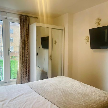 Room With Kitchen In Central Лондон Екстер'єр фото